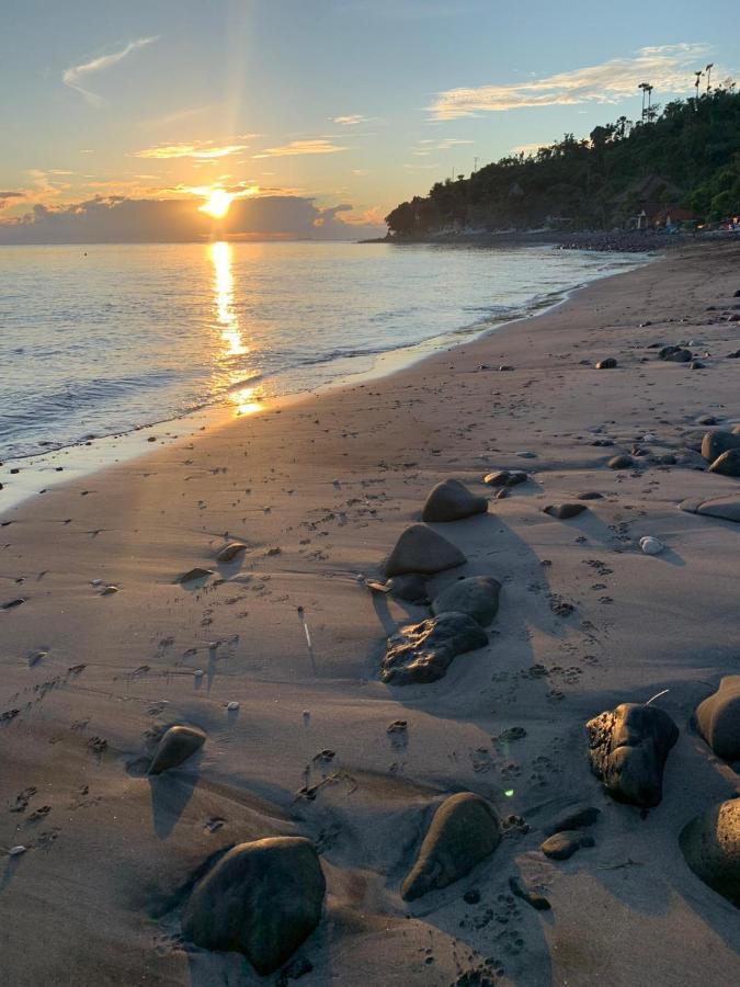 Meditasi Bungalows & Villas Amed Екстериор снимка